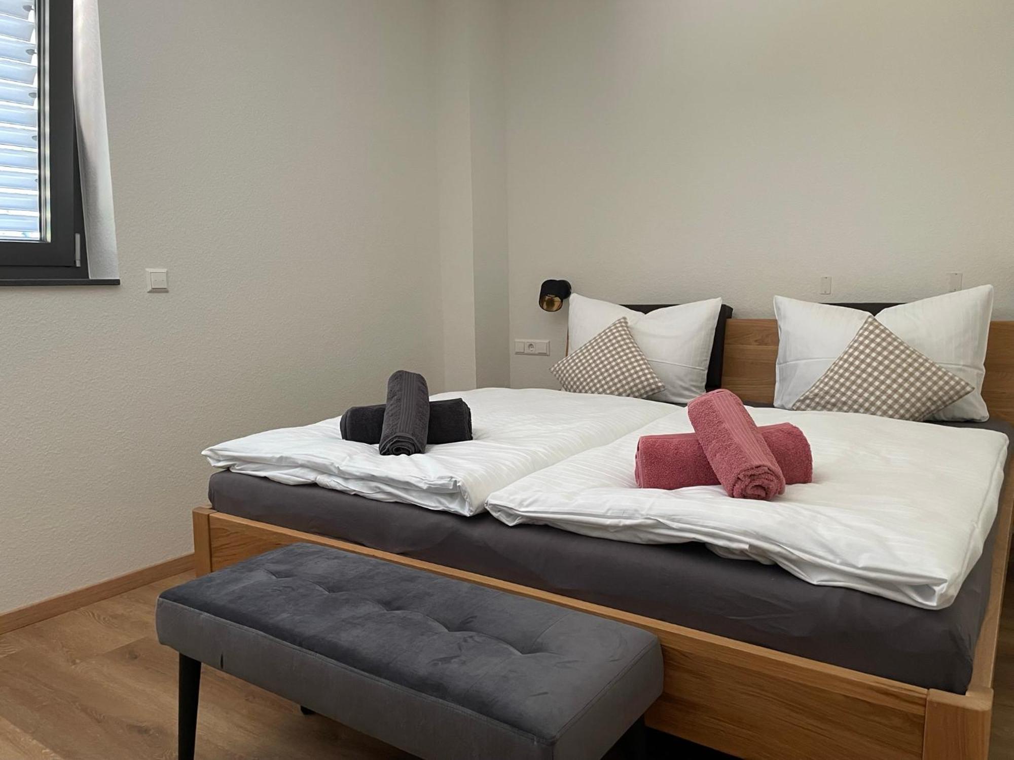 Apartamento Weingut & Strausswirtschaft Vogel Vogtsburg Exterior foto